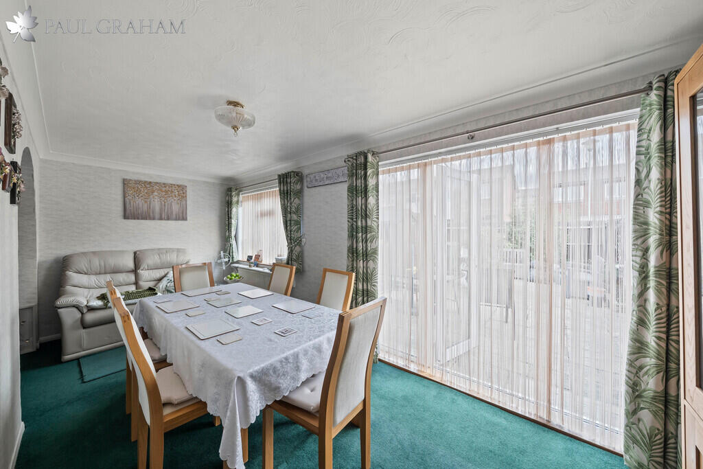 House in London, Beddington - View 5