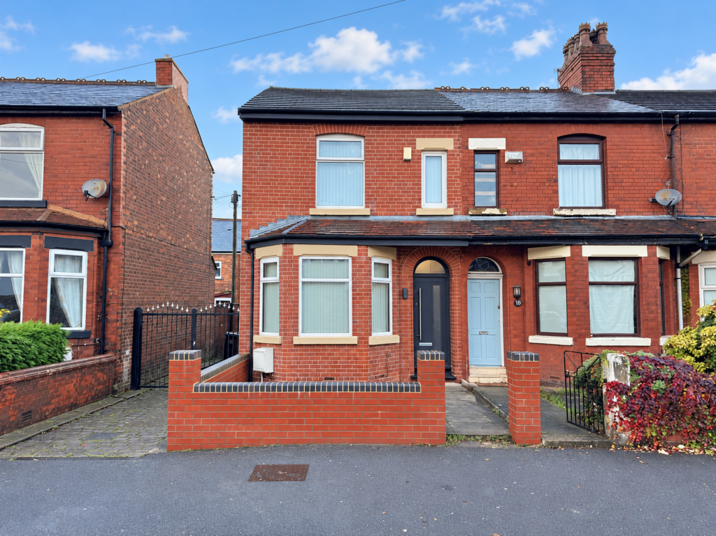 2-bed terraced on 20, Dronfield Road, Salford, M6 7FN, Salford, £145,000
