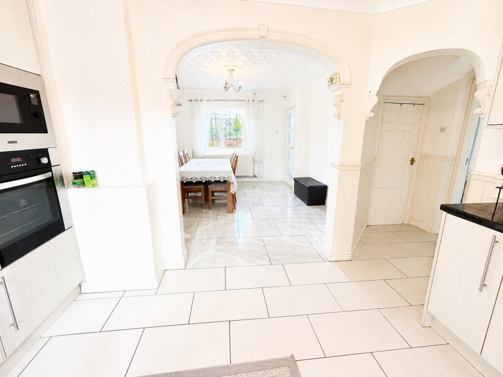 House in Dudley, West Midlands - More