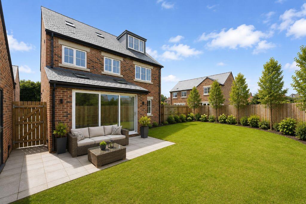 House in Doncaster, Barmby on the Marsh - More