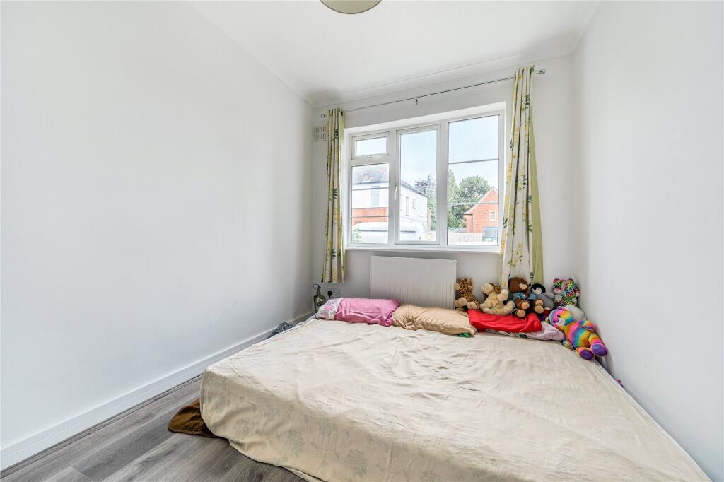 Apartment in London - View 5