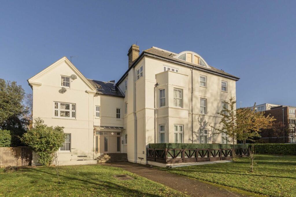 Main image of property: Streatham Common North, Streatham