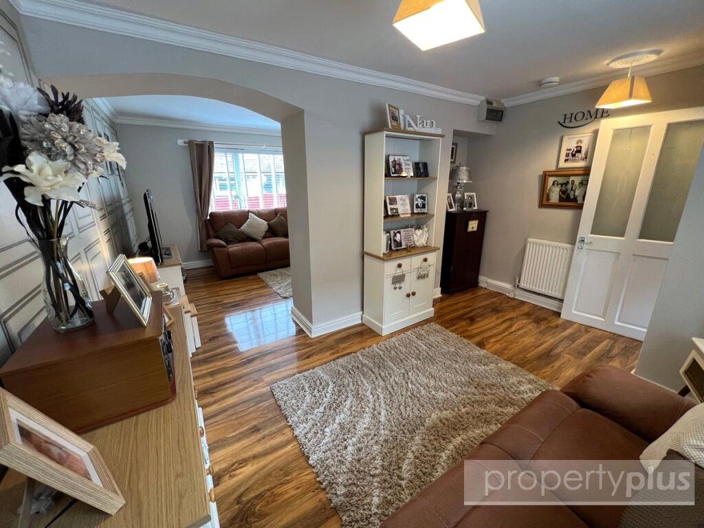 Harcombe Road, Tonypandy, Rhondda Cynon Taff, CF40 photo 3