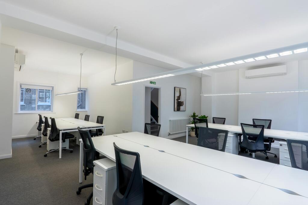 LEAH_OFFICE5.jpg