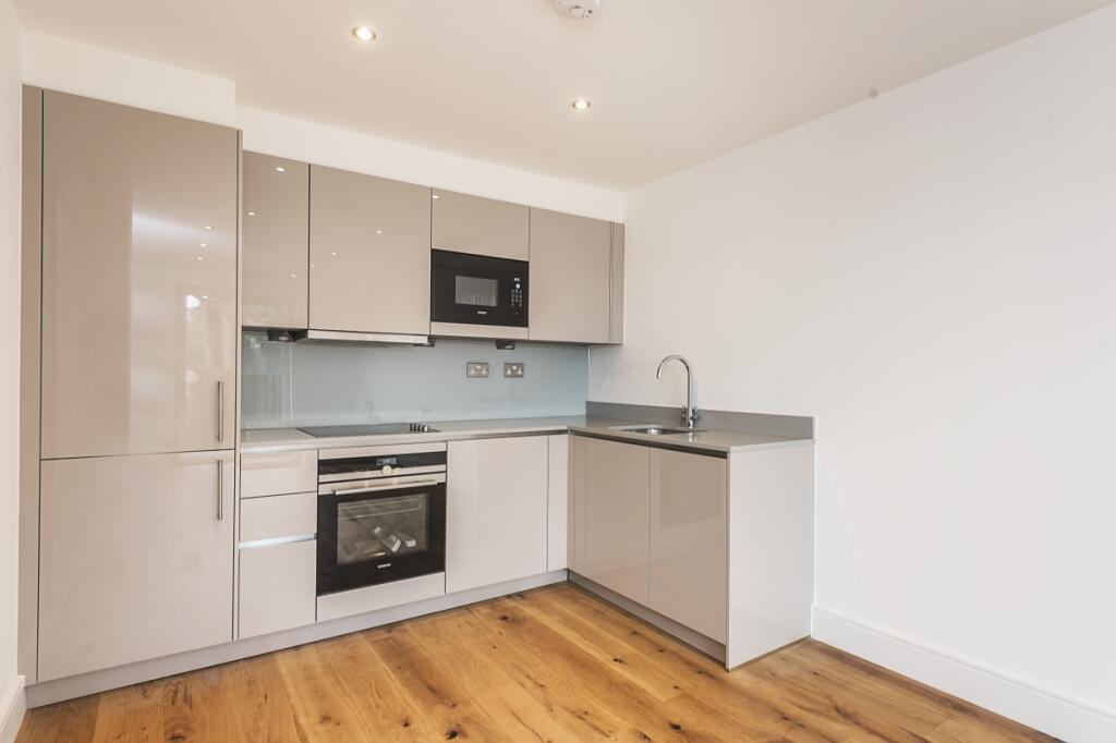 Additional image 9 of Luton Road Harpenden AL5