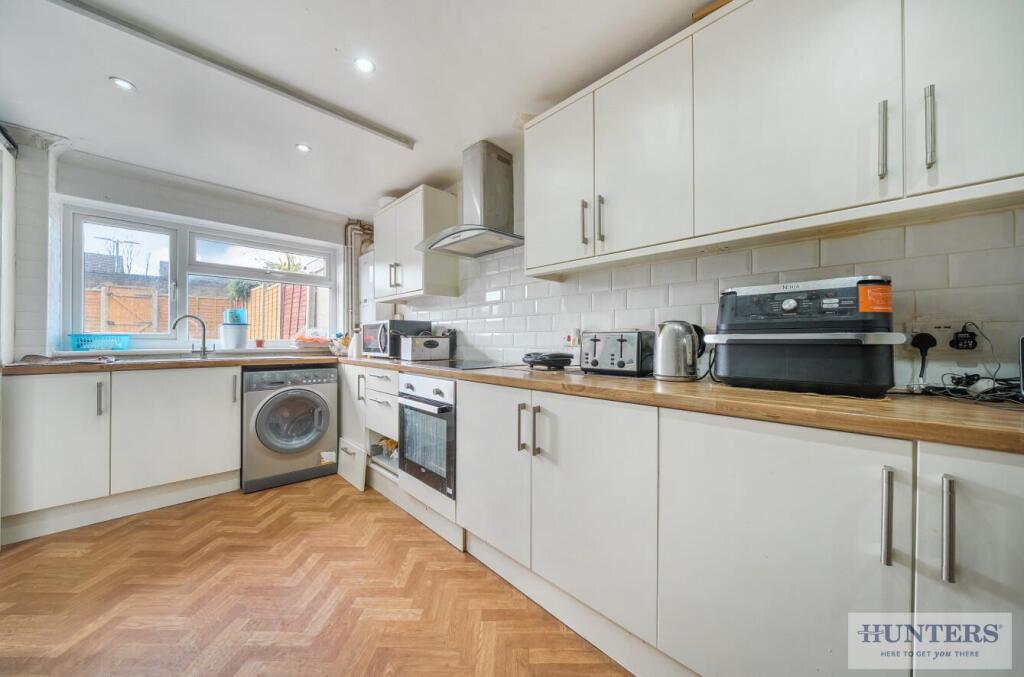 Lincoln Close, Erith - View 4