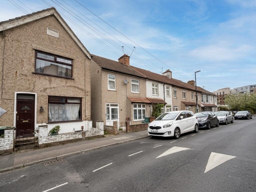 Main image of property: Vale Road, Sutton