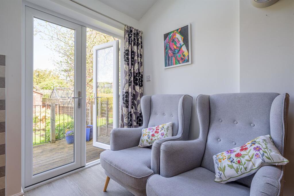 House in Dudley - View 4