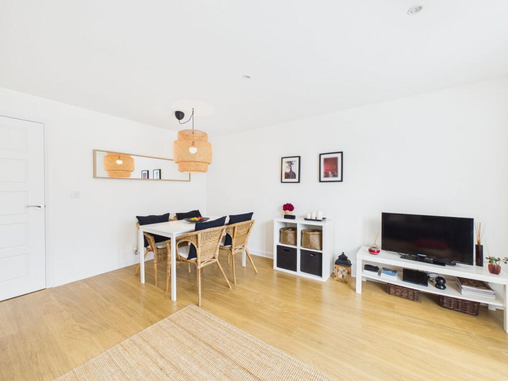 House in Worthing, West Worthing - View 4