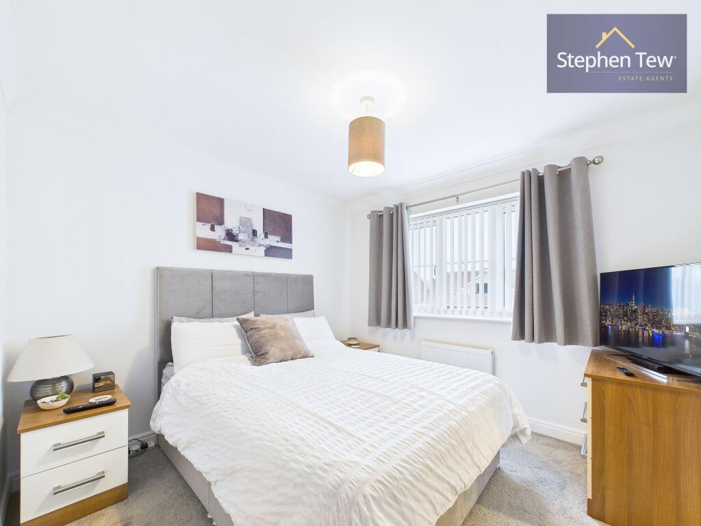 Moss House Road, Blackpool, FY4 photo 4