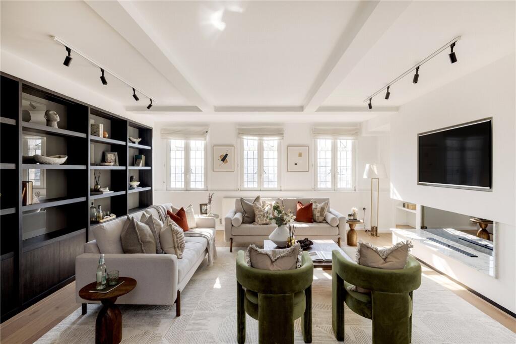 Main image of property: Chiltern Court, Baker Street, London, NW1