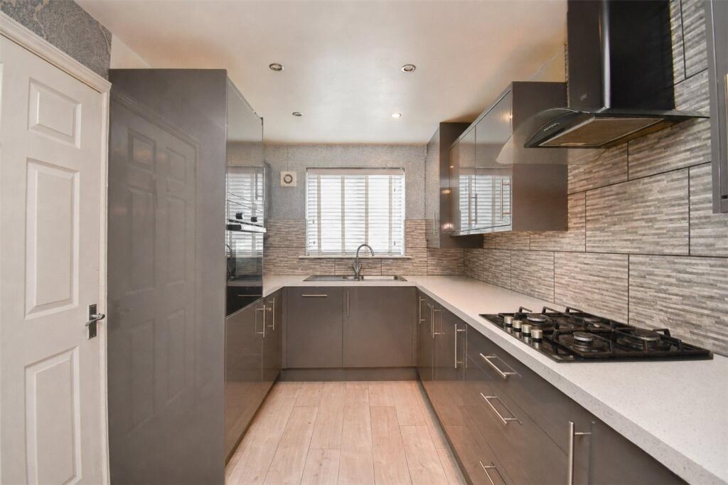 House in Prenton, Liverpool City Region - View 2