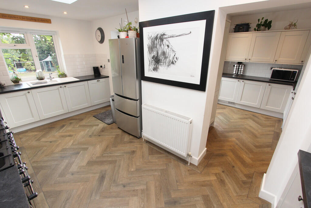 House in Dartford - View 5