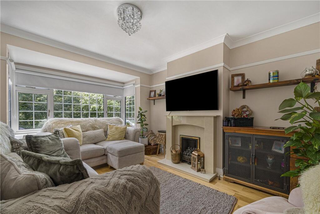 House in Bromley - View 3