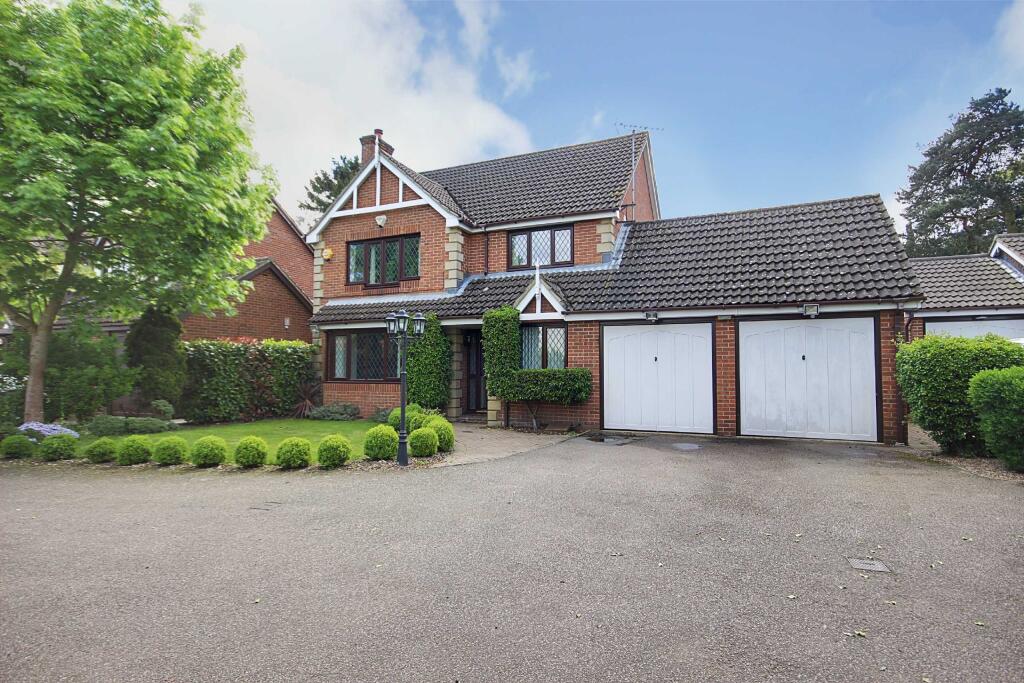 Main image of property: Chester Close, Little Heath, Hertfordshire, EN6