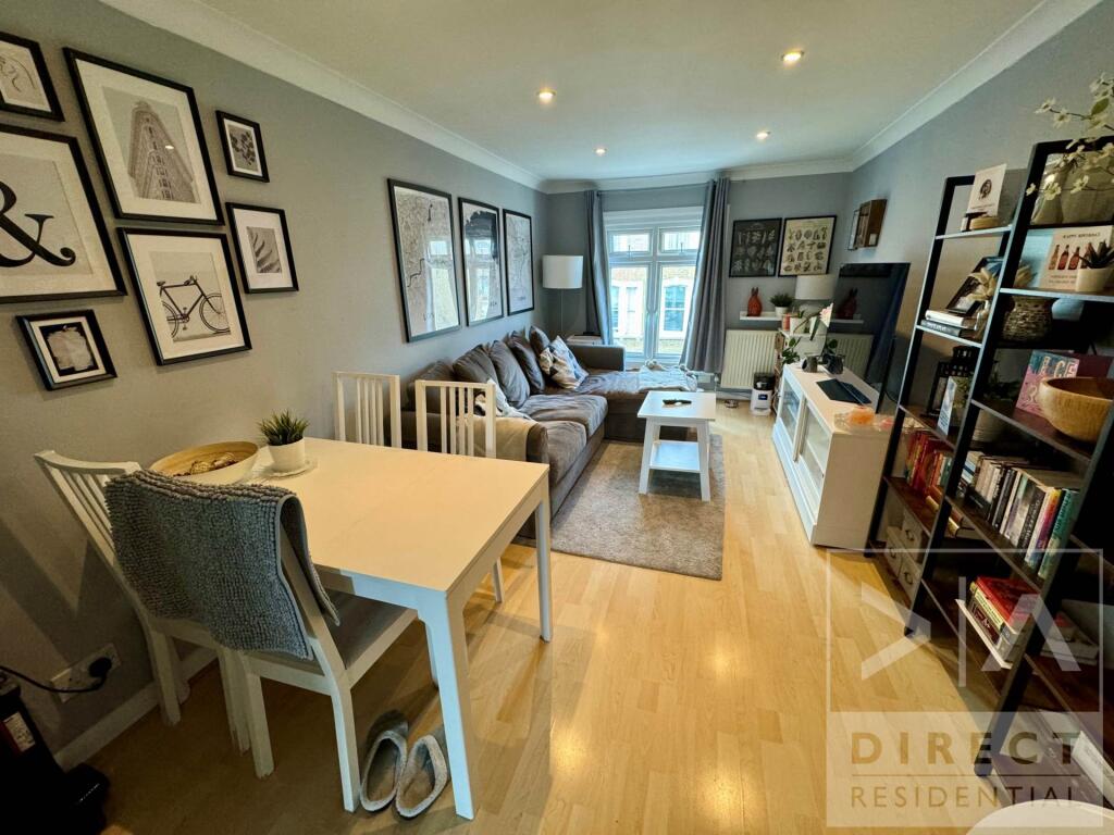 Main image of property: Earls Court Road, Earls Court, SW5 9RQ