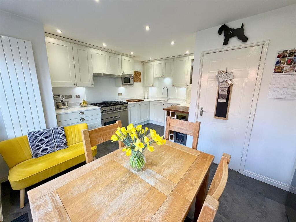 Dunmaston Avenue, Timperley, Altrincham – pohled 5