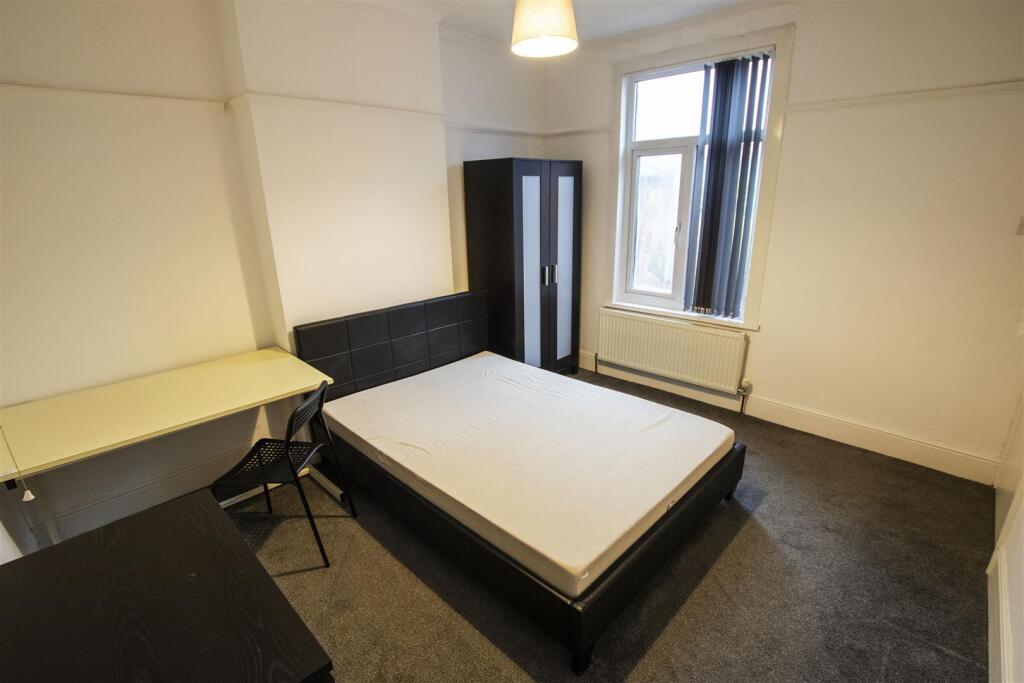 Additional image 7 of Warwards Lane, Birmingham, West Midlands, B29