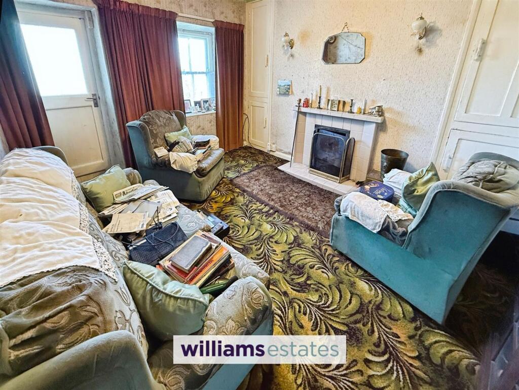 Rhyd-Y-Meudwy, Ruthin, LL15 photo 4