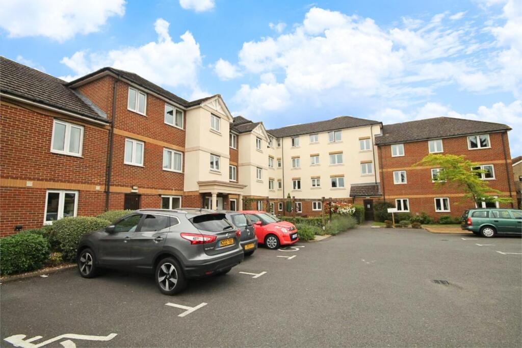 2-bed house on Perrin Court, Ashford, £268,000