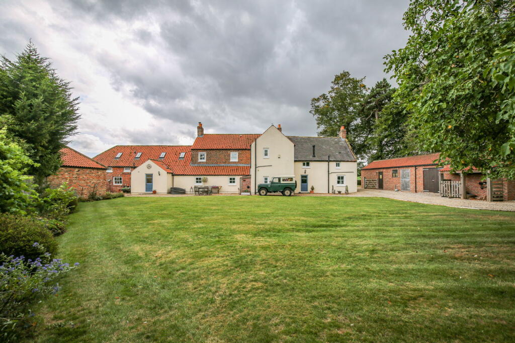 Ainderby Road, Northallerton, DL7 9JR photo 3