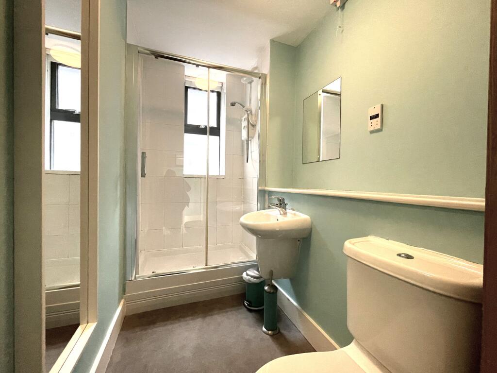 Apartment in Barry Island - More