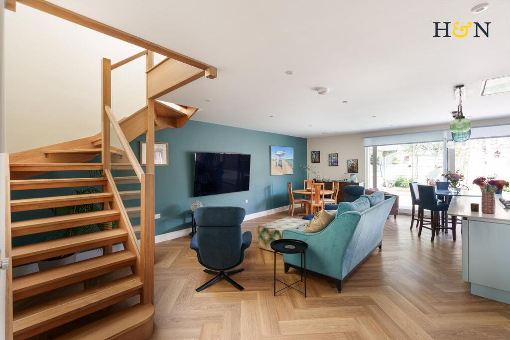 House in Hove, Aldrington - More
