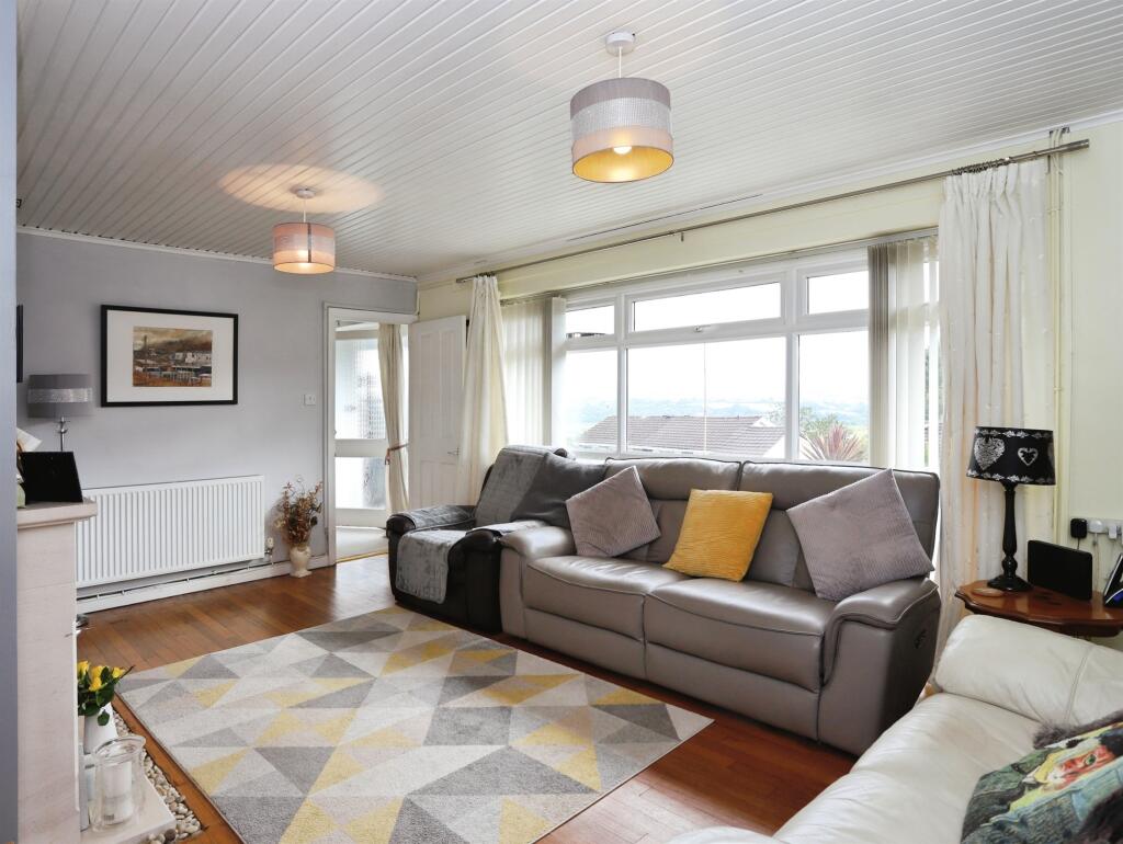 House in Llantrisant - View 5
