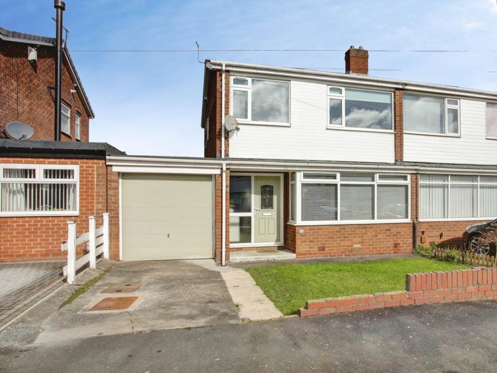 Main image of property: Mapperley Drive, Newcastle upon Tyne, 
