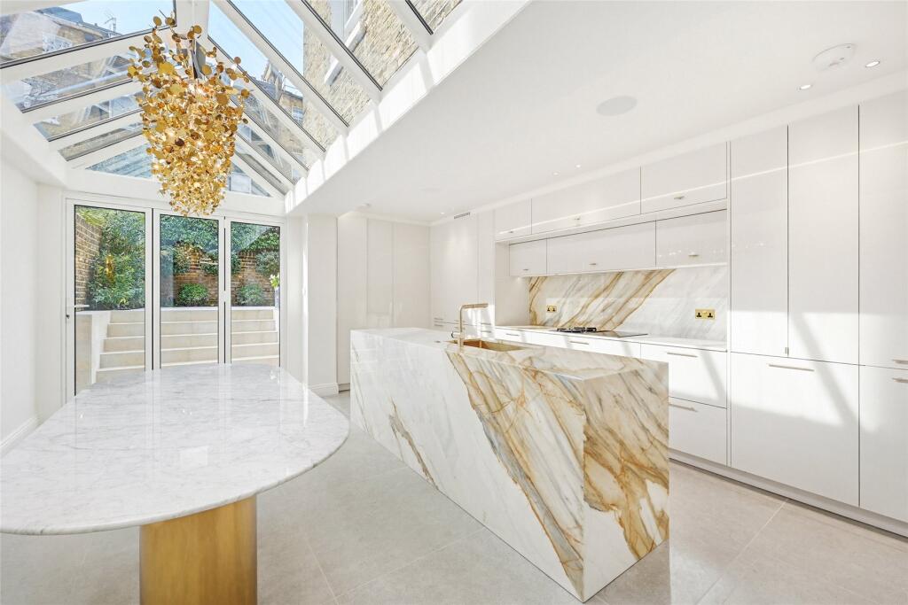 Main image of property: Moore Street, London, SW3