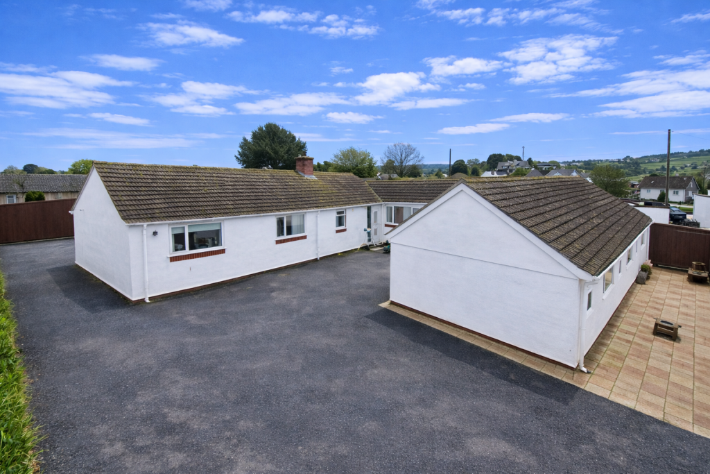 Main image of property: Starcross, Exeter