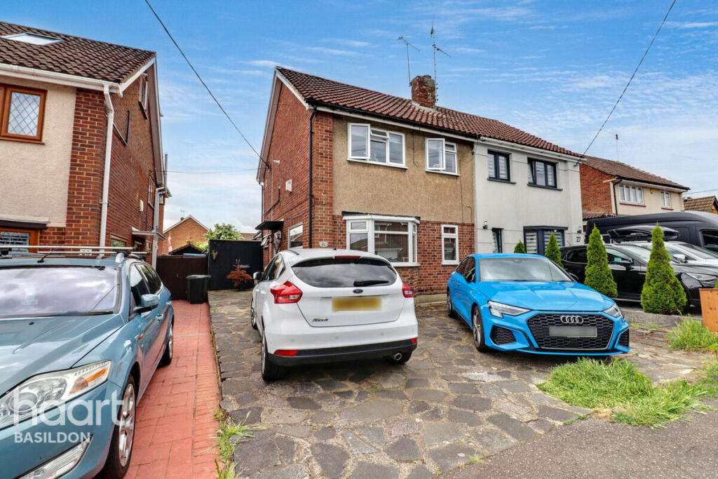Main image of property: Buller Road, Basildon