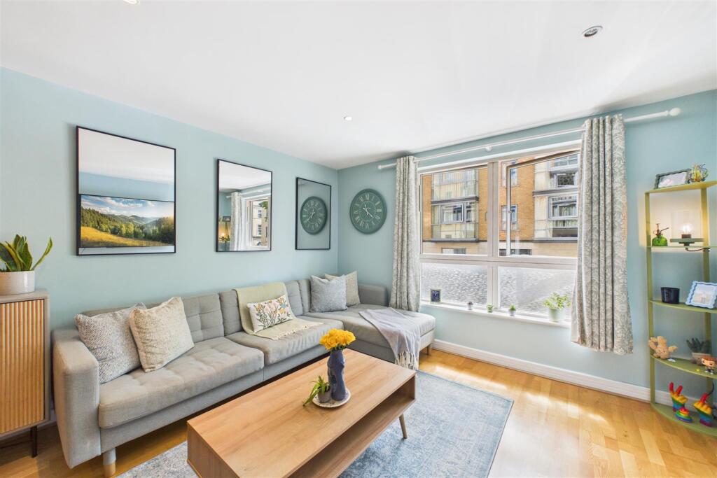 Main image of property: Merchants Road, Clifton