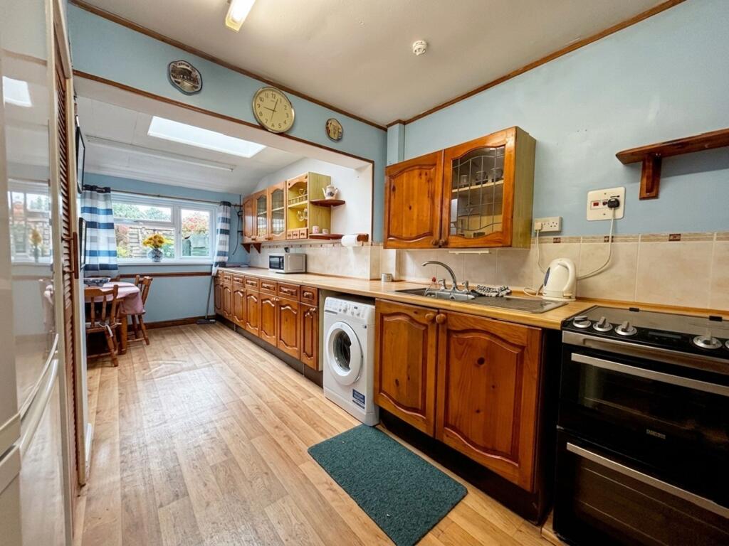 House in Thornbury, South Gloucestershire - View 3