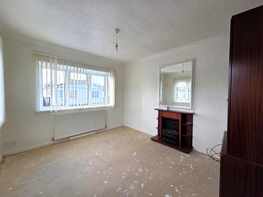 Moorgreen Road, West End, Southampton photo 3