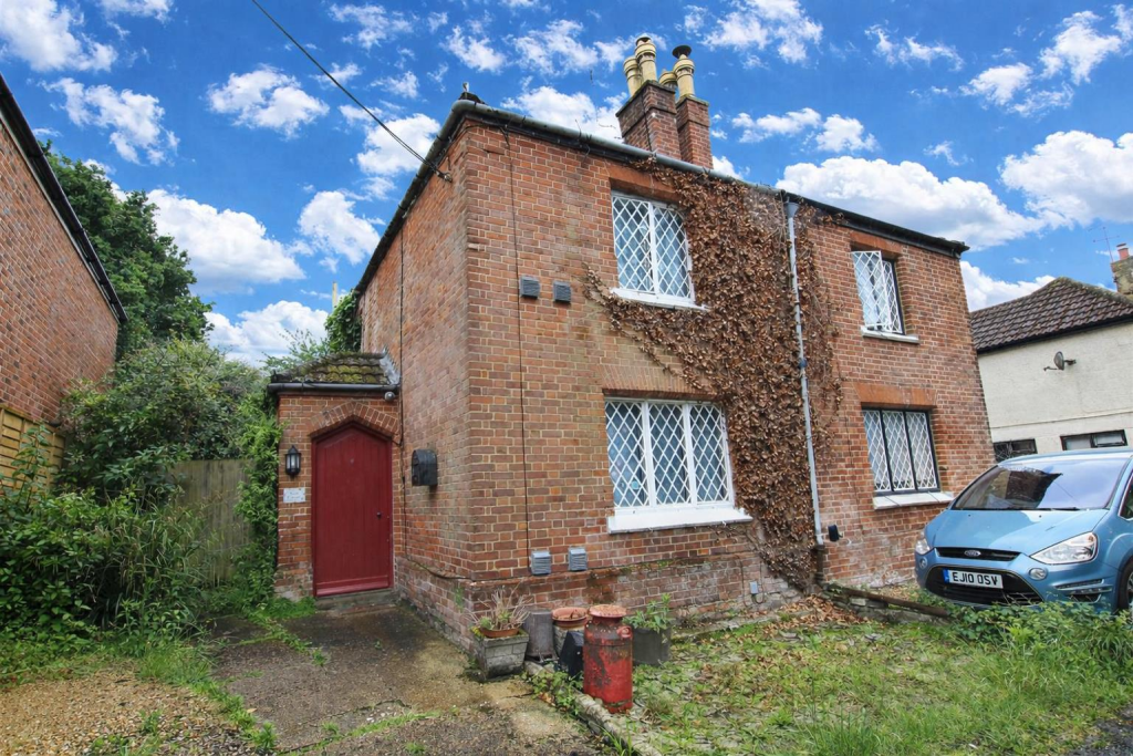 Main image of property: Romill Close, West End, Southampton
