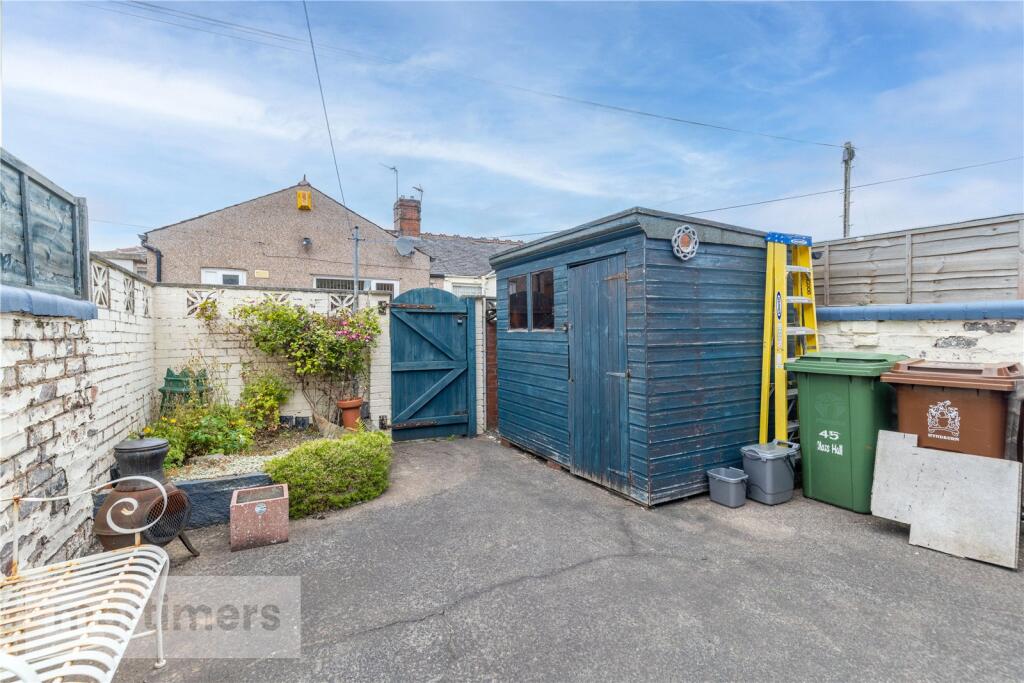 Moss Hall Road, Accrington, Lancashire, BB5 photo 3