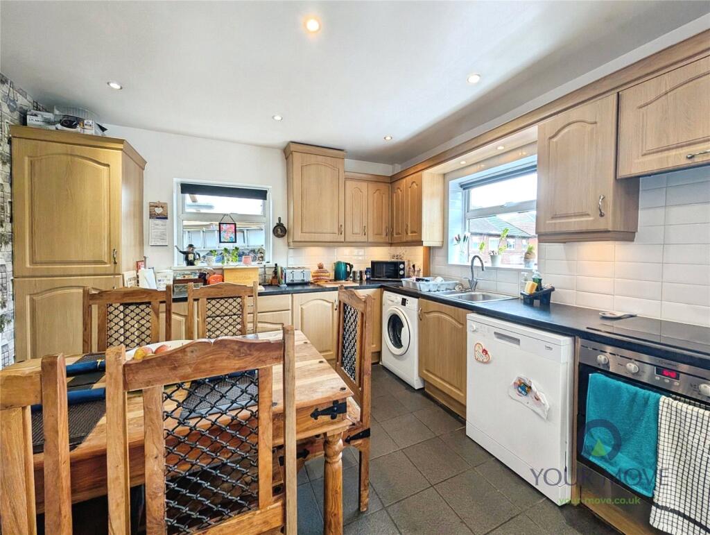 House in Stoke-on-Trent, Weston Coyney - View 5