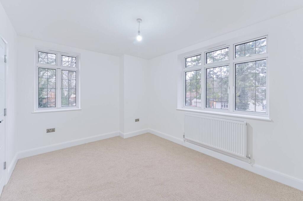 Main image of property: Kingswood Way, Sanderstead, South Croydon, CR2