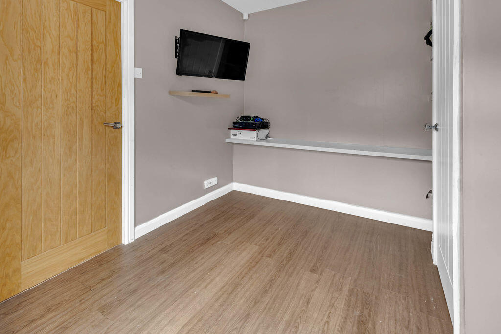 House in Rochdale, Greater Manchester - View 4