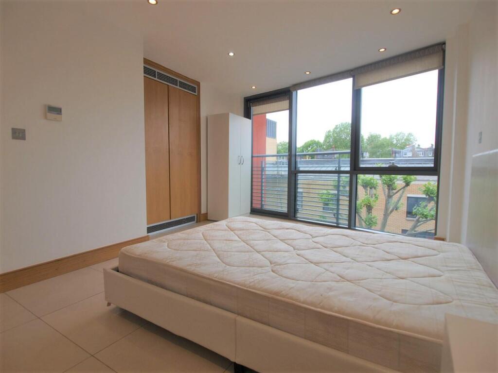 2 bedroom house for rent