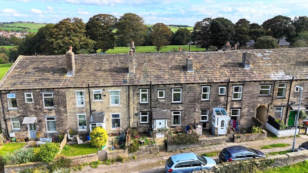 Main image of property: 22 Ripley Street, Lightcliffe, HX3 8UA