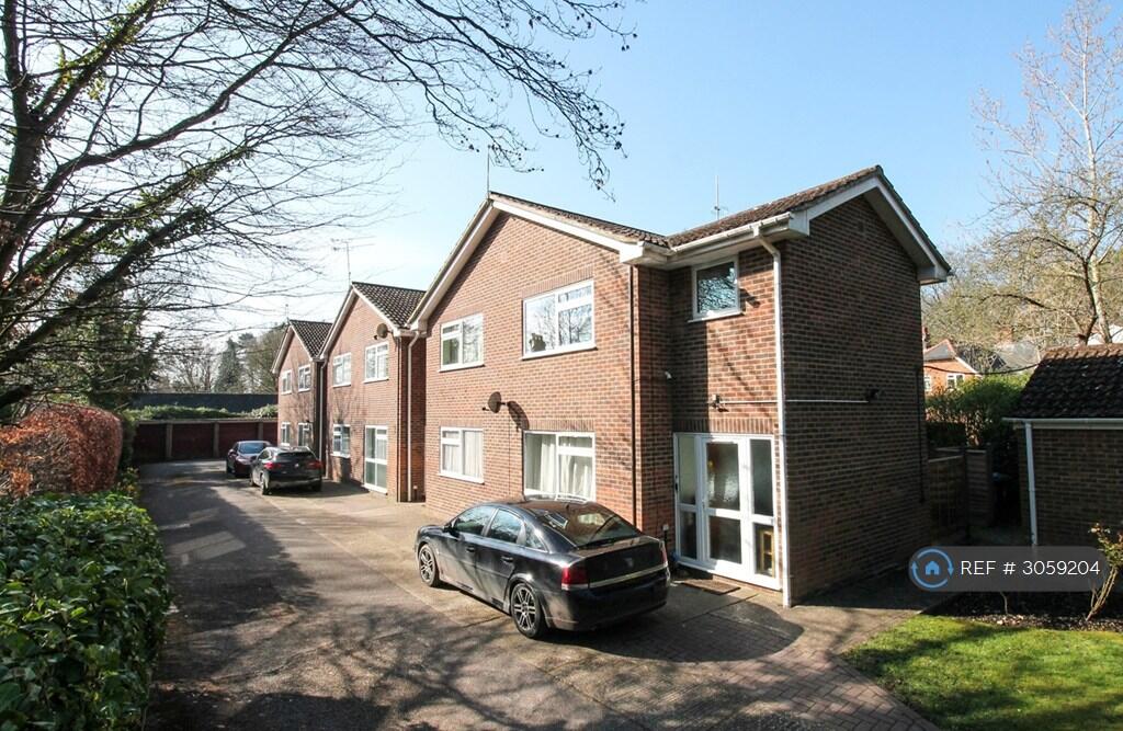 Main image of property: Old Cove Road, Fleet, GU51