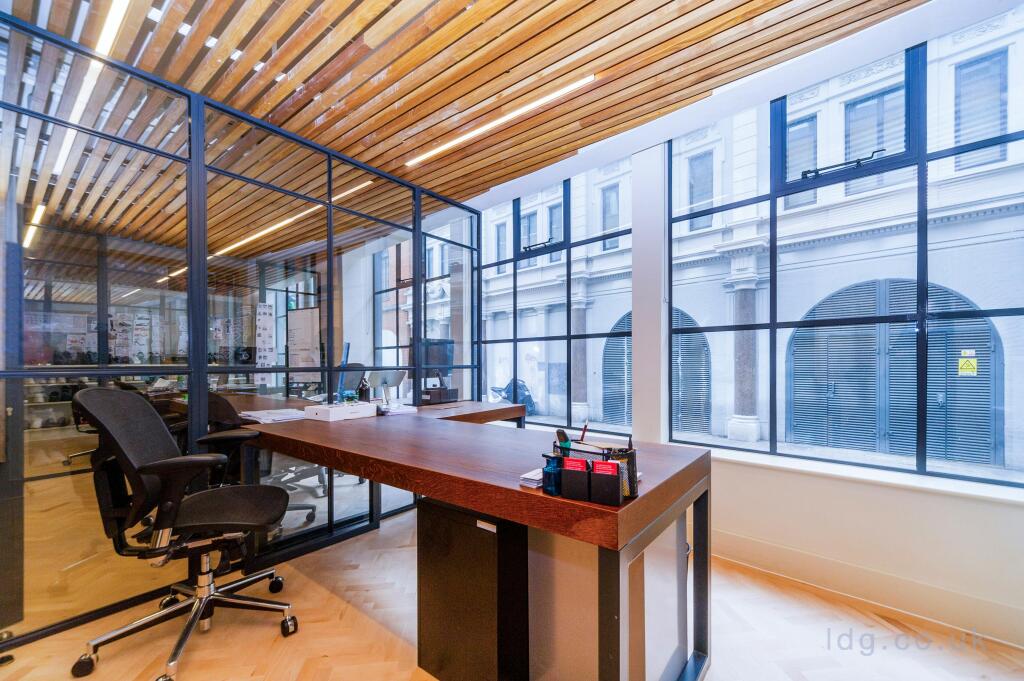 office 1.jpg