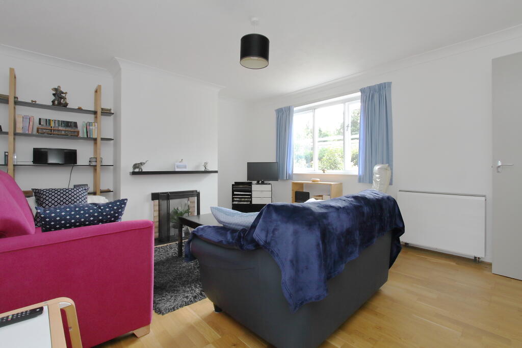 House in Salisbury - View 5