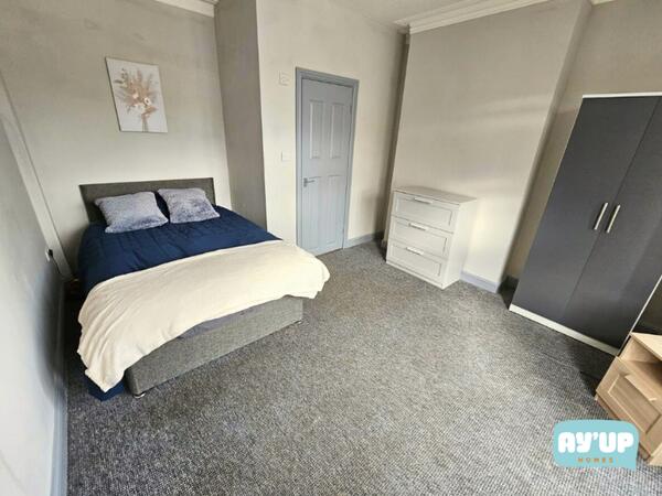 Main image of property: Room 1, 144 High Street DN5 0AT