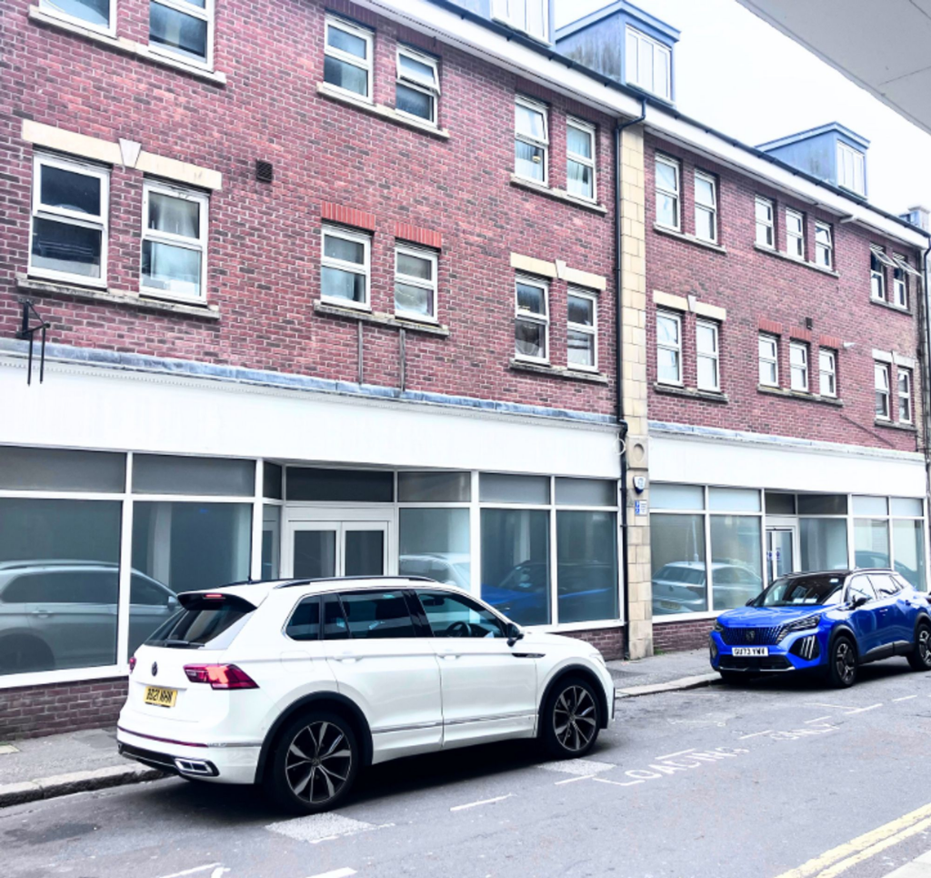 Main image of property: Buckingham Road, Worthing, BN11
