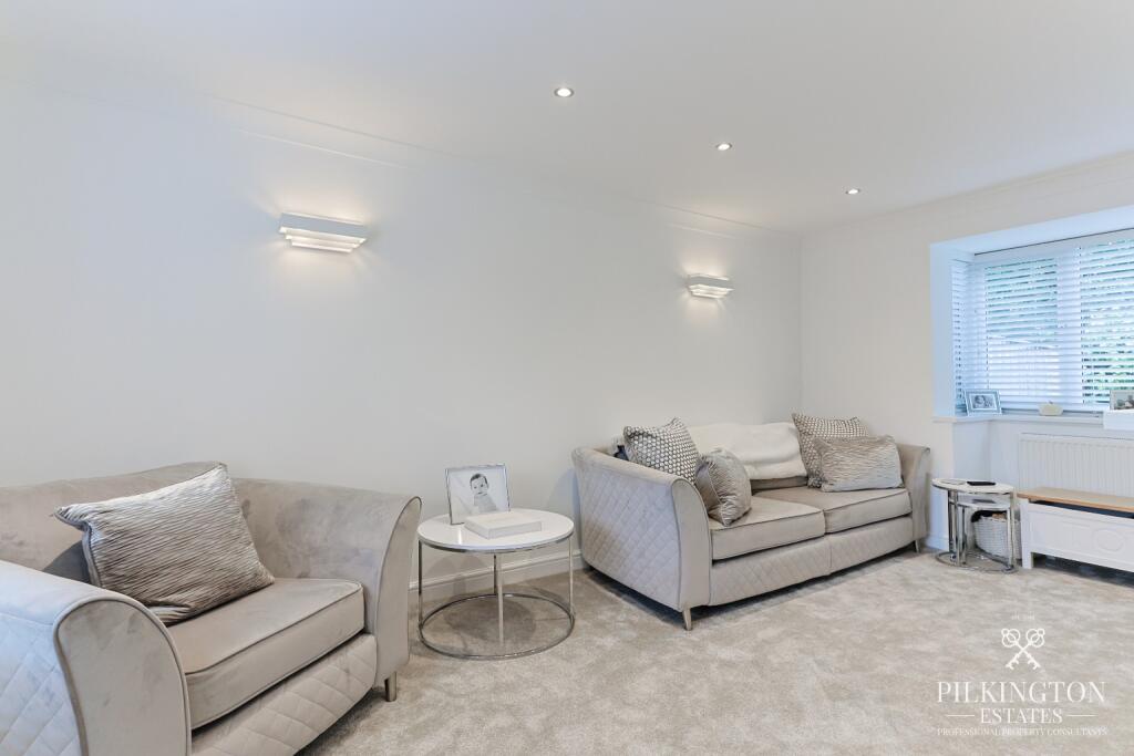 Sheridan Road, Plymouth, Devon, PL5 3HD photo 2