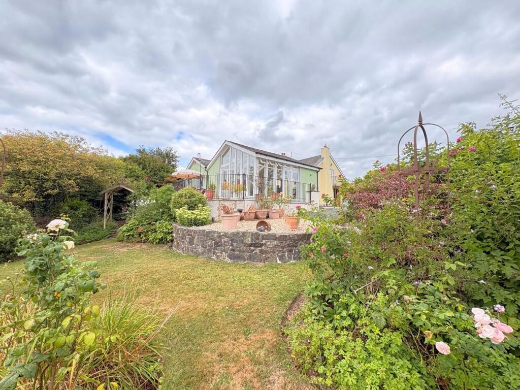 House in Swansea - View 2