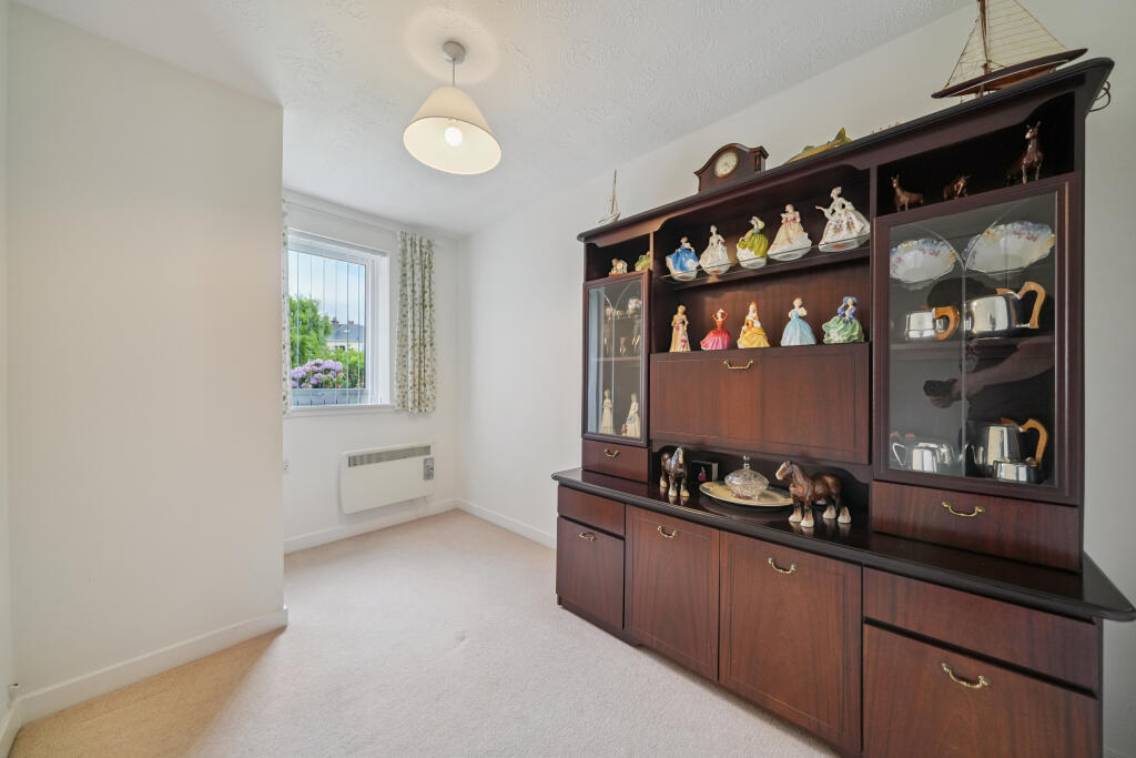 Apartment in Clarkston, Bogton, Netherlee - More